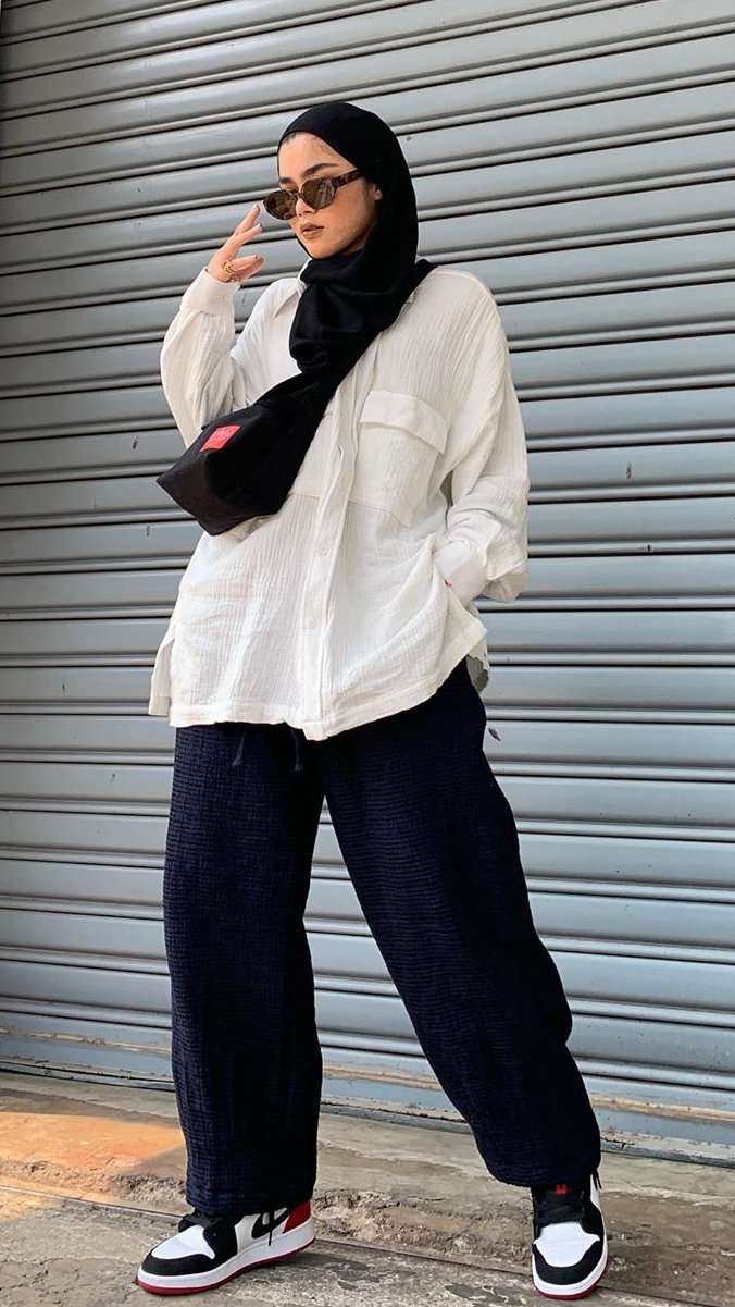 Intip 5 Gaya OOTD Ala Sivia Azizah, Bisa Jadi Inspirasi Kamu!