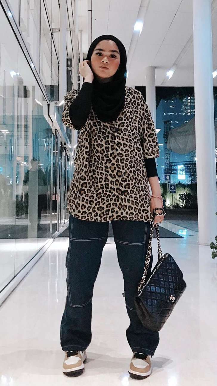 Intip 5 Gaya OOTD Ala Sivia Azizah, Bisa Jadi Inspirasi Kamu!