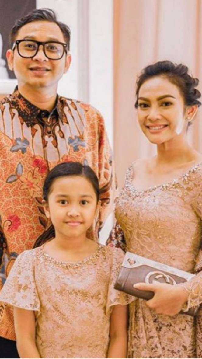 Momen Masayu dan Lembu Tetap Kompak Demi Anak, Didoakan Rujuk