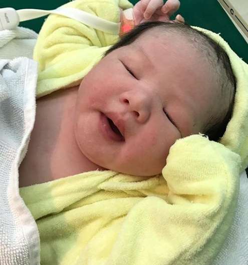 Choky Sitohang Dikaruniai Anak Perempuan