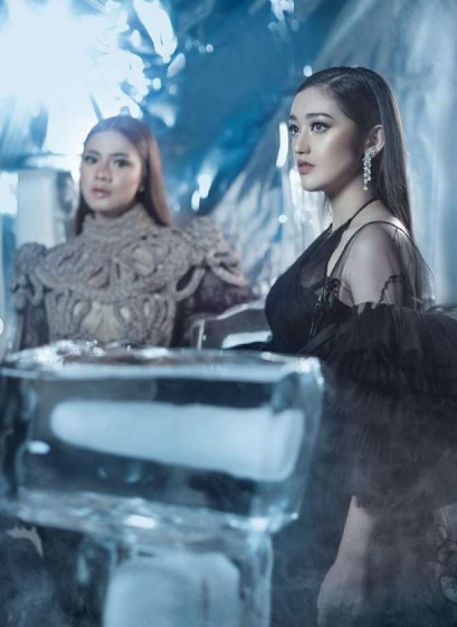 5 Potret Ranty Maria Saat Pemotretan, Cantiknya Hakiki