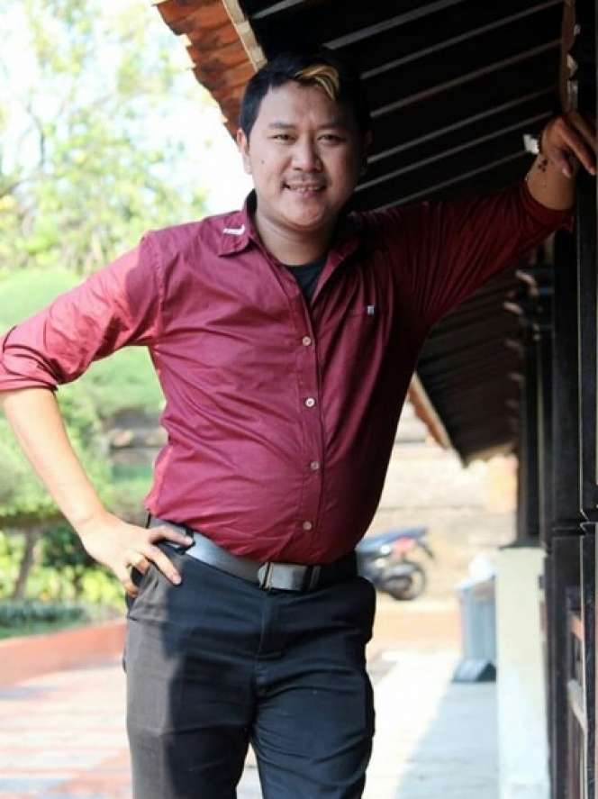 Potret Nova Gogon, Anak Gogon Srimulat, Gayanya Mirip!