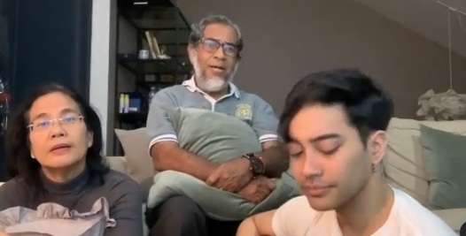 5 Artis Terkenal Ini, Ternyata Anak Pemuka Agama