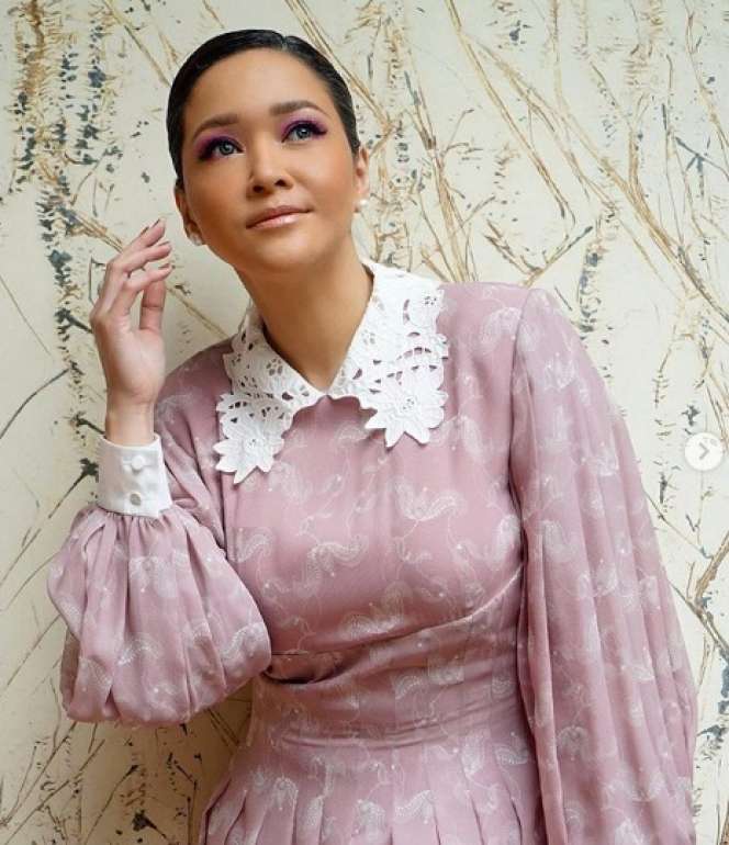 Jarang Diketahui, 5 Artis Cantik Ini Keturunan Pahlawan
