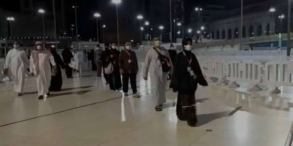 Foto Suasana Umroh Saat Pandemi Covid-19, Jamaah Terbatas