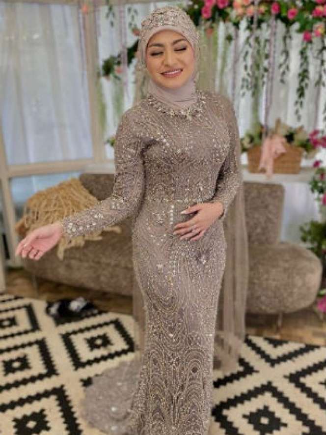 Begini Detail Gaun Pengantin Nathalie Holscher
