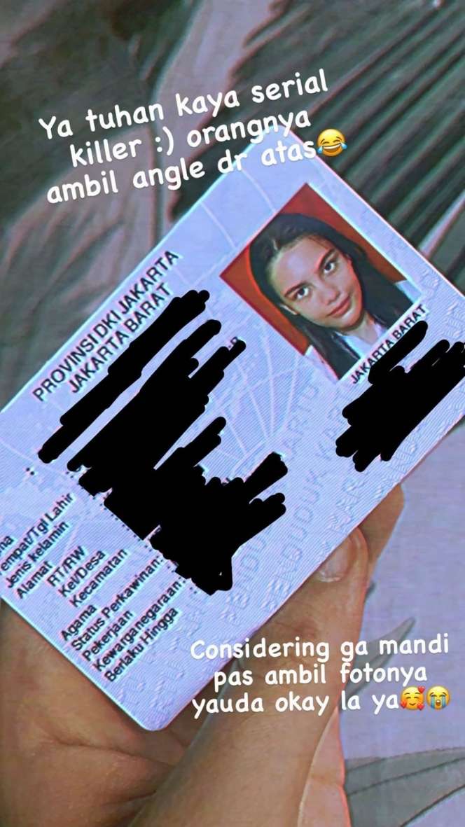 Deretan Foto KTP Seleb Cantik, Jarang Terekspos!