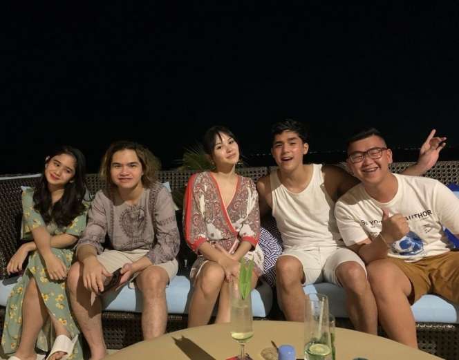 Sudah Dapat Restu, Tissa Biani Liburan Bareng Keluarga Dul