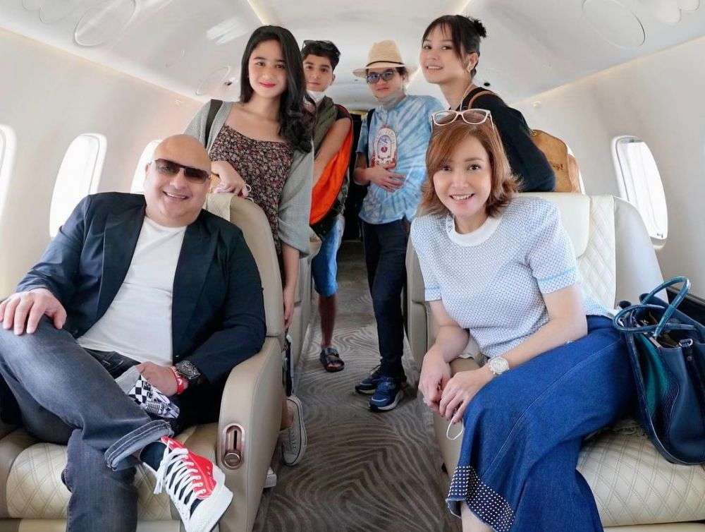 Sudah Dapat Restu, Tissa Biani Liburan Bareng Keluarga Dul