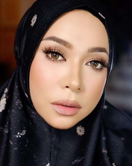 Perubahan Mengejutkan Melly Goeslaw, Makin Tirus dan Langsing