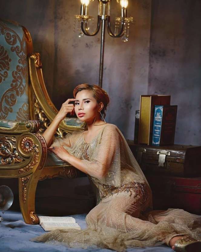 Potret Eva Belisma, Pengusaha yang Dikabarkan Dinikahi Kiwil