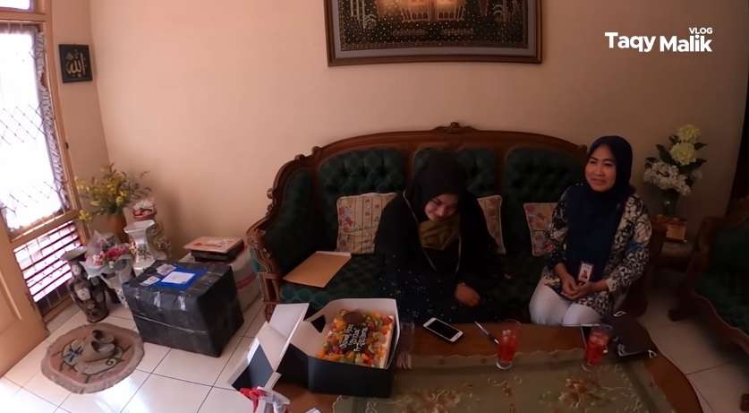 Punya 'Mesin Uang', Lihat Potret Rumah Taqy Malik