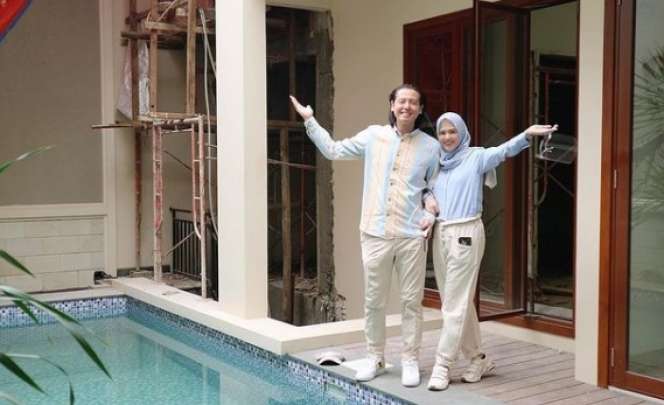 Saat Artis Lain Sepi Job, 5 Seleb Ini Justru Punya Rumah Baru