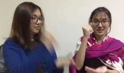 Potret Kenangan Melisha Sidabutar dengan Kembarannya
