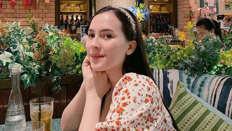 Sosok Lidi Brugman Artis yang Dilabrak Istri Lucky Perdana