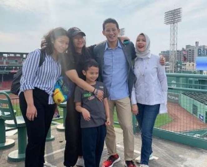 Potret Putri Sulung Sandiaga Uno yang Jarang Tersorot