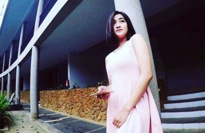 Potret Polwan Cantik Muthia Syahra, Punya Ibu Seorang Artis