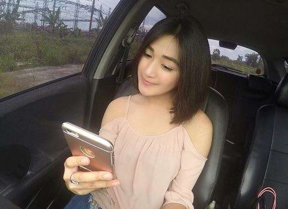 Potret Polwan Cantik Muthia Syahra, Punya Ibu Seorang Artis