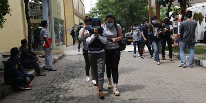 FOTO: Korban Pertama Sriwijaya Air Teridentifikasi