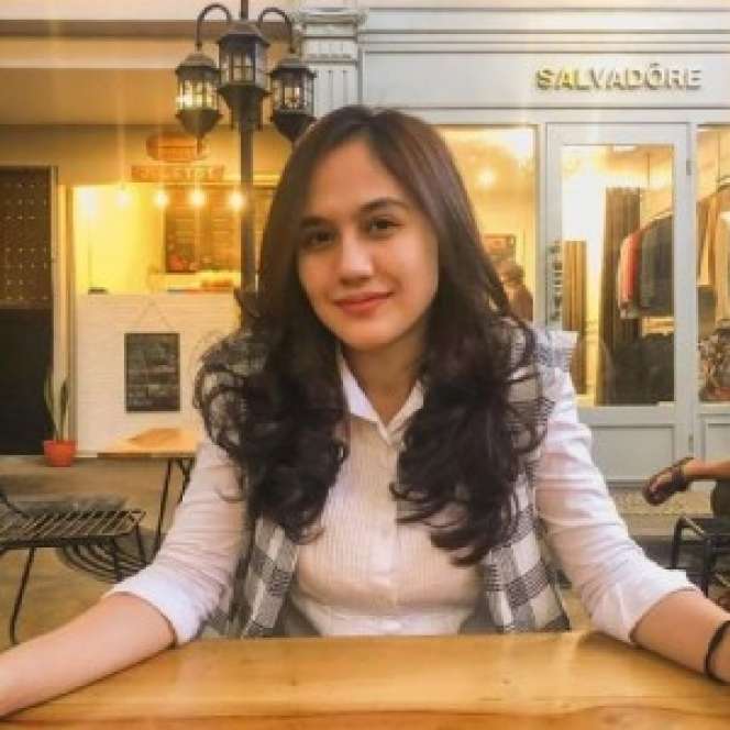 Pesona Visa Rizkyka, Seleb Tiktok Kembaran Pevita Pearce