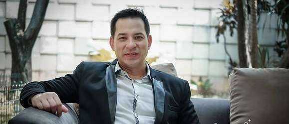 Ari Wibowo Blak-Blakan Awal Mula Putuskan Pindah Agama