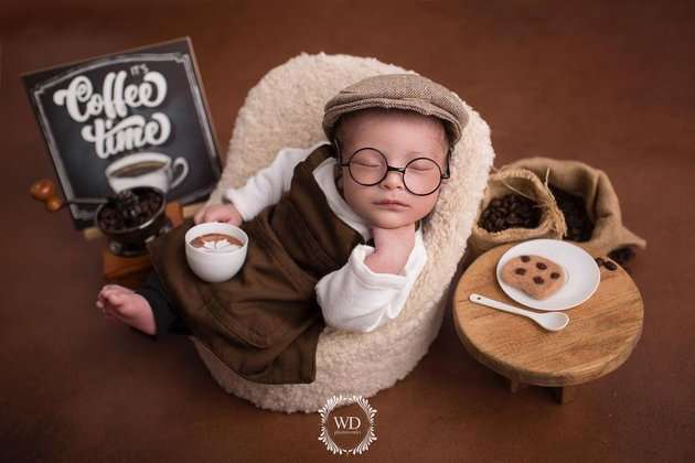 Photoshoot Baby Ali Anak Vebby Palwinta Jadi Sorotan
