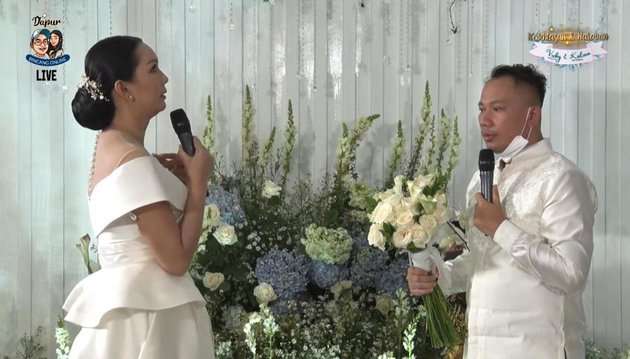 Potret Lamaran Vicky Prasetyo dan Kalina Ocktaranny Penuh Haru