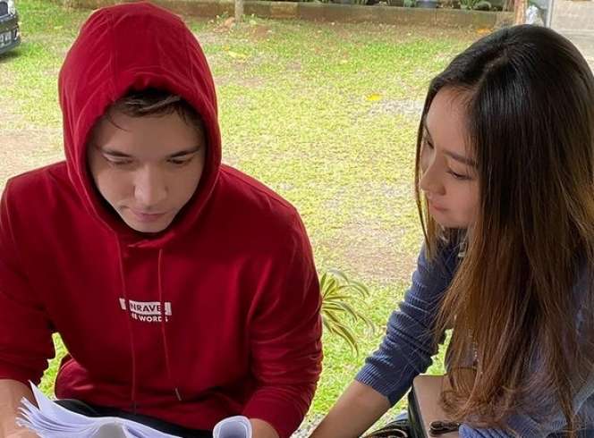 Deretan Artis Cantik Pernah Dipelukan Stefan William