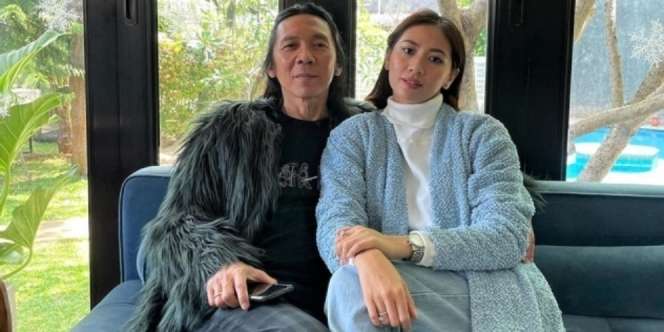 Potret Reny Almachzumi Istri Bimbim Slank, Awet Muda Bak ABG