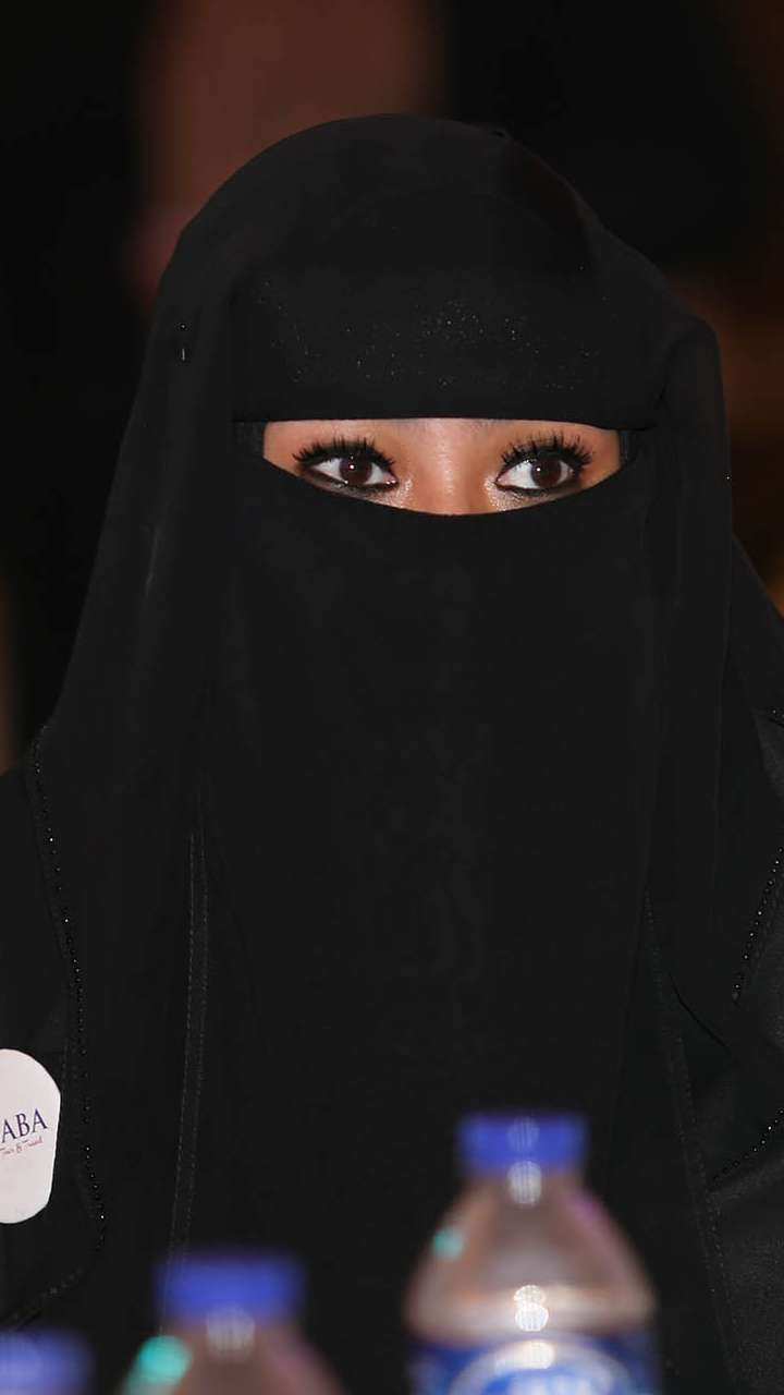 Perjalanan Hidup Soraya Abdullah