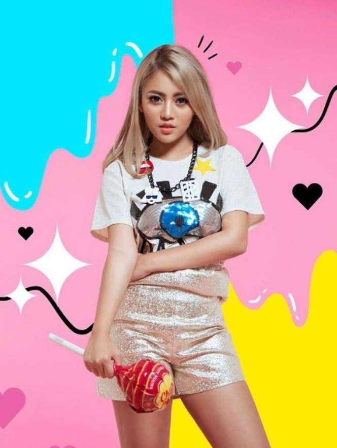 Potret Transformasi Rachel Vennya Kecil Bikin Pangling