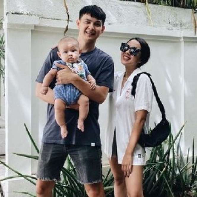 5 Artis yang Mantap Pindah Agama 