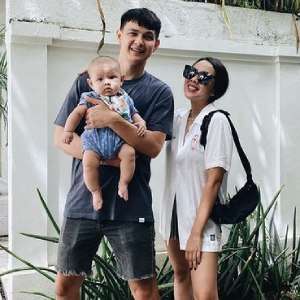 5 Artis yang Mantap Pindah Agama 