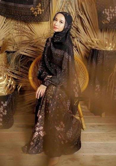 FOTO: Gaya Syar'i Laudya Cynthia Bella, Bikin Adem Kaum Adam