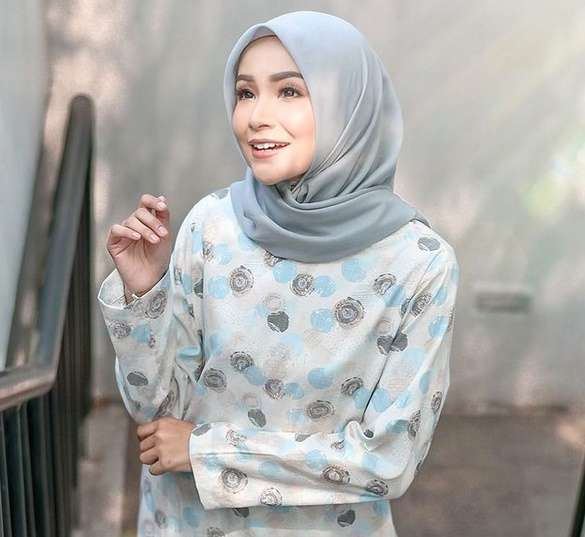 FOTO: Deretan Seleb Muslim Tionghoa yang Rayakan Imlek
