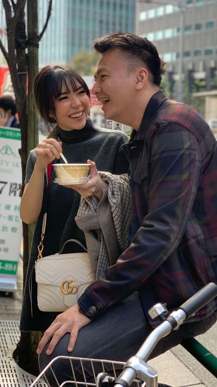 Dua Pria Setia Temani Artis saat Tersandung Kasus Asusila