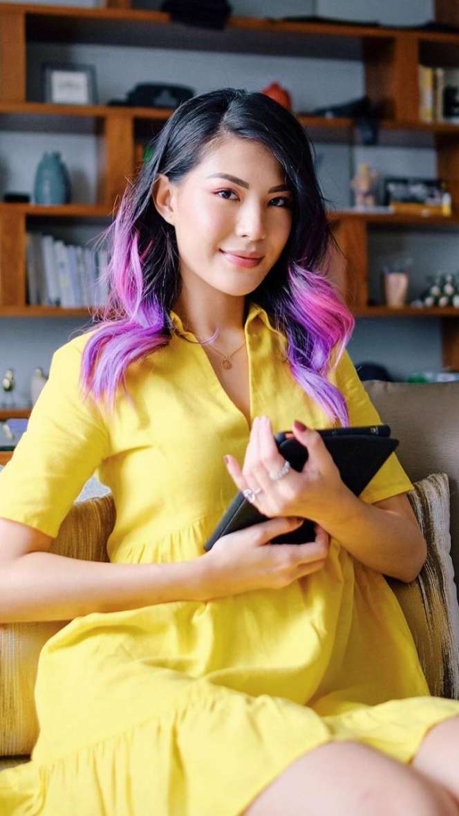 Gaya Andrea Gunawan, Cuma Mau Suami Bergaji Rp250 Juta