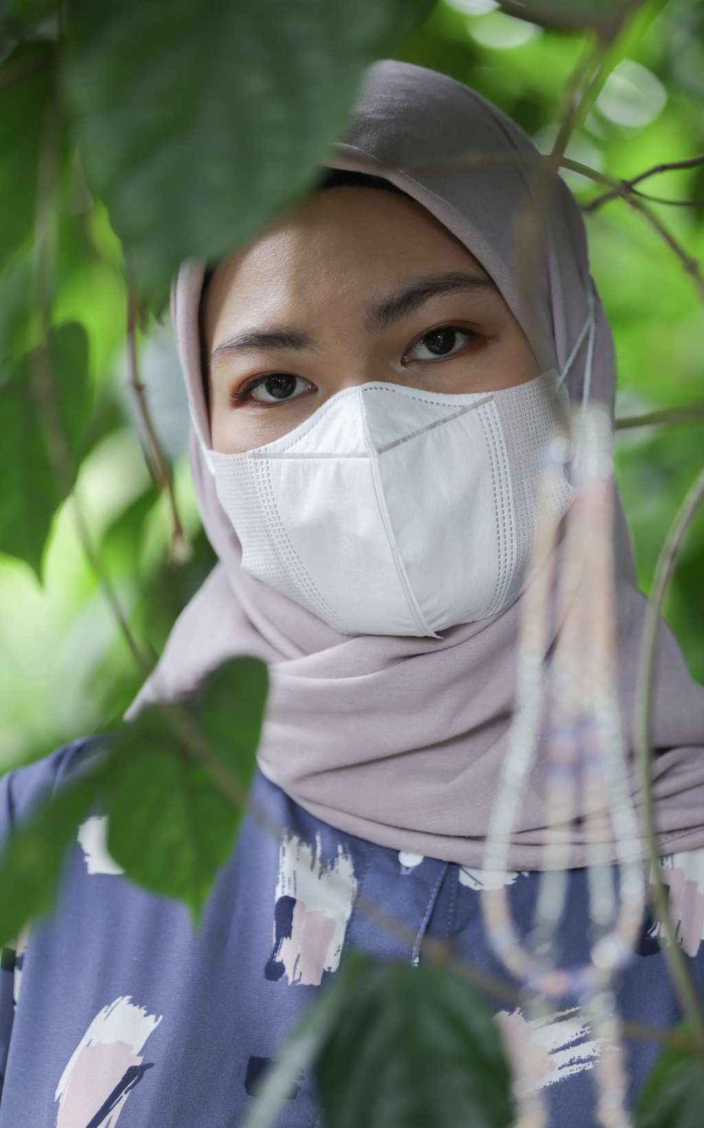 FOTO: Tampil Kece dengan Strap Mask Kekinian