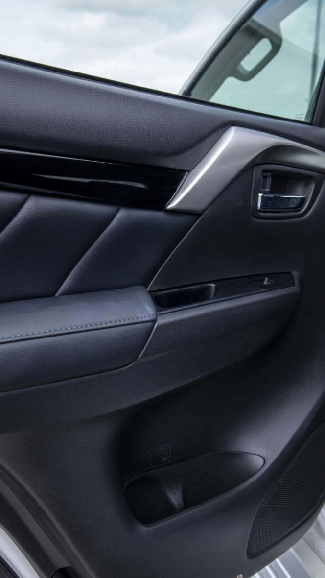 FOTO: Bedah Daleman Pajero Sport Terbaru 