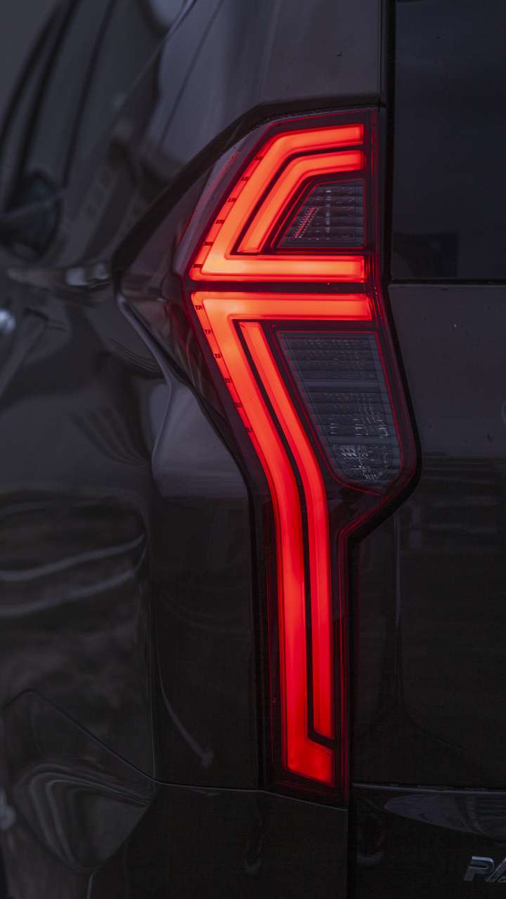 Gaharnya Tongkrongan New Pajero Sport 