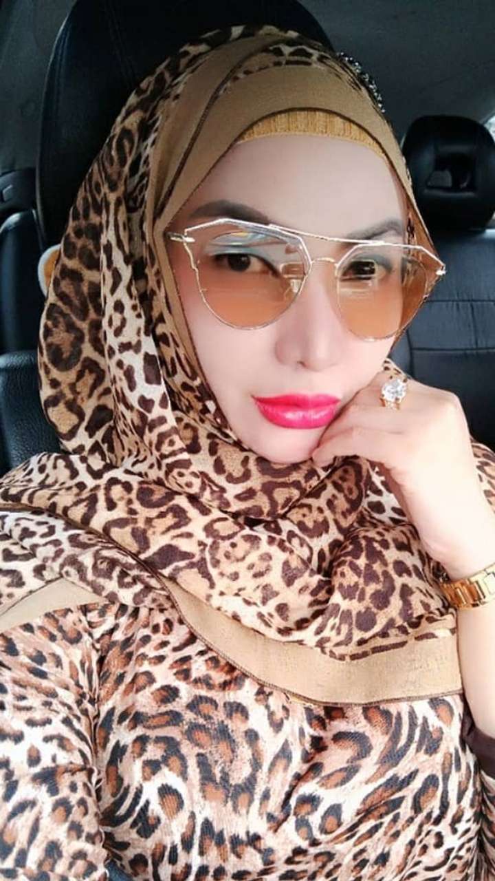 Pernah Dapat Citra Artis Seksi, 4 Artis Ini Sekarang Berhijab