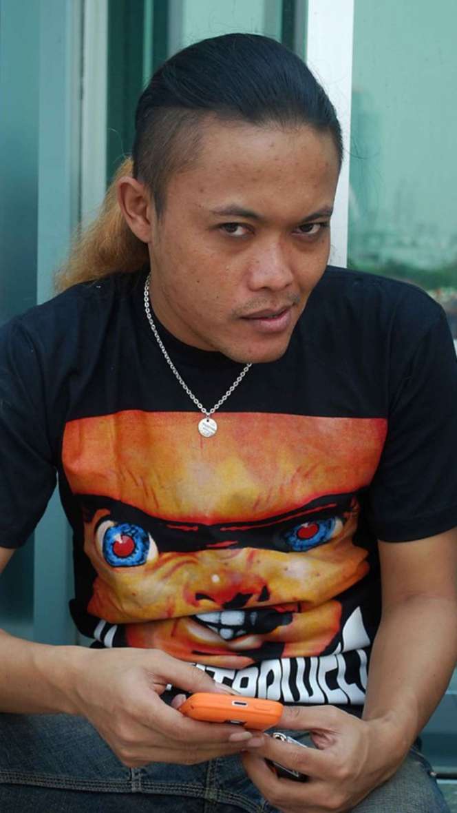 5 Potret Lawas Selebriti Pria Tajir di Awal Karir