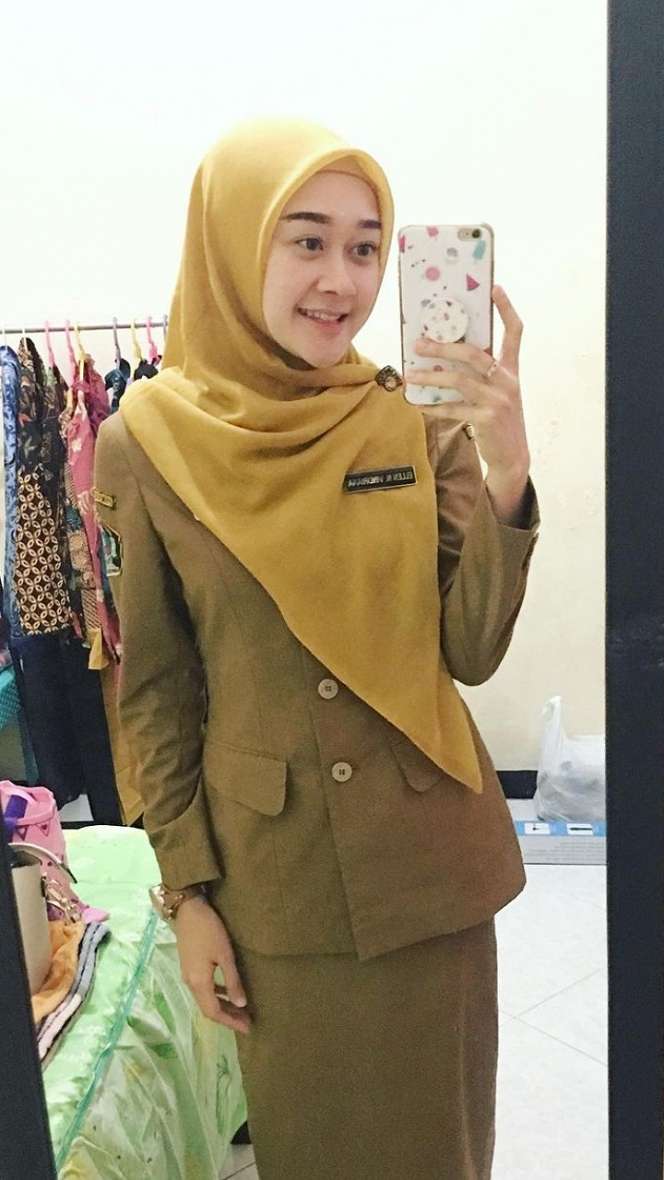 Jarang Tersorot, 5 Artis Ini Sekarang Jadi Abdi Negara