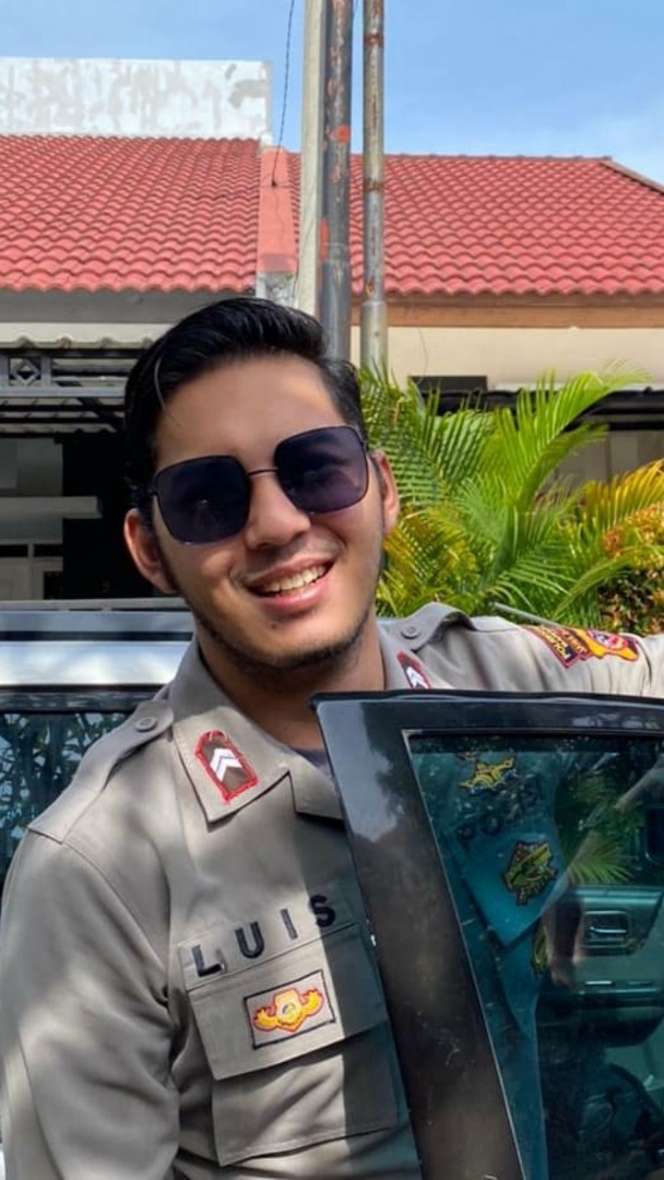 Jarang Tersorot, 5 Artis Ini Sekarang Jadi Abdi Negara