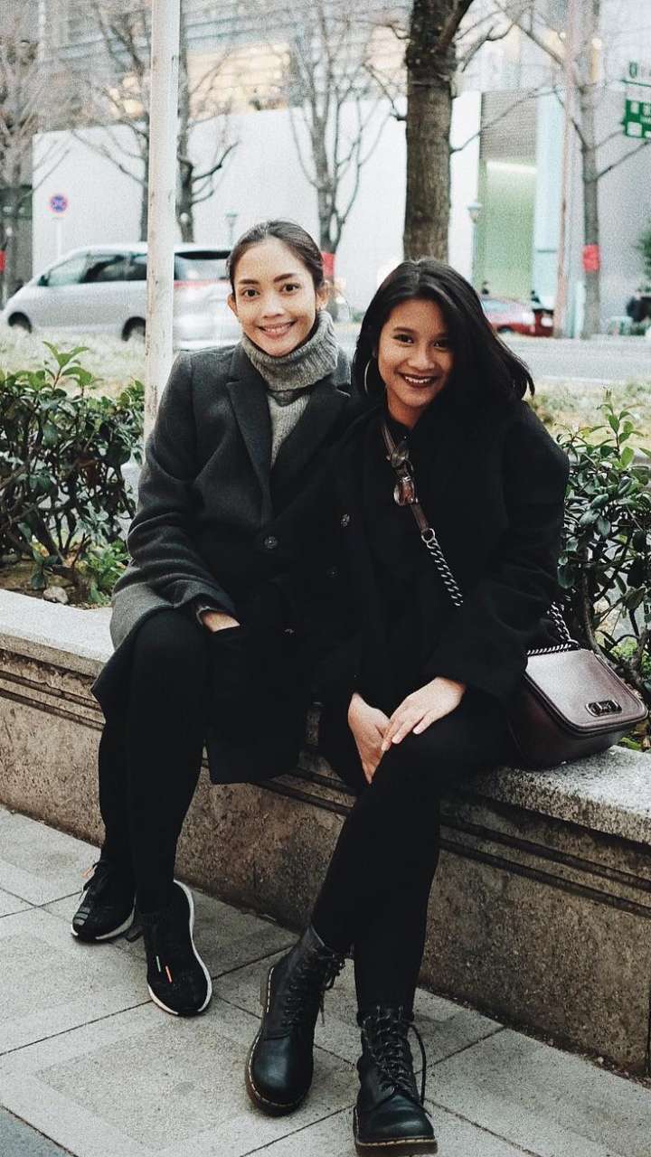 Potret 5 Anak Sambung Artis Tak Kalah Cantik dari Ibu Tirinya