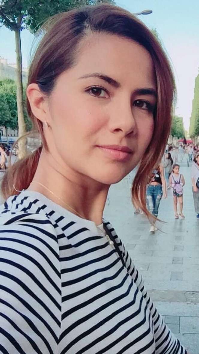 Potret Noor Nabila yang Dikabarkan Tunangan Engku Emran