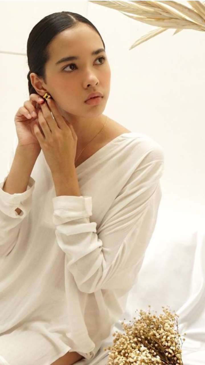 Pesona Chanella Leslie, Anak Sambung Cut Tari Berparas Bule