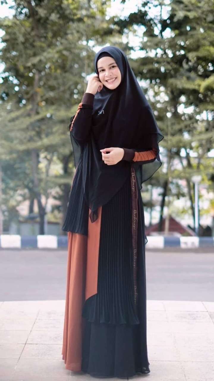 Penampilan 5 Selebriti yang Kini Jadi Istri Pejabat Negara