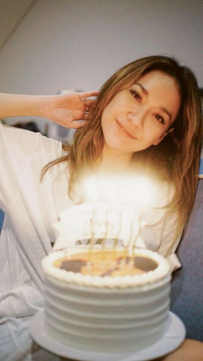 Potret Penampilan Polos Bunga Citra Lestari