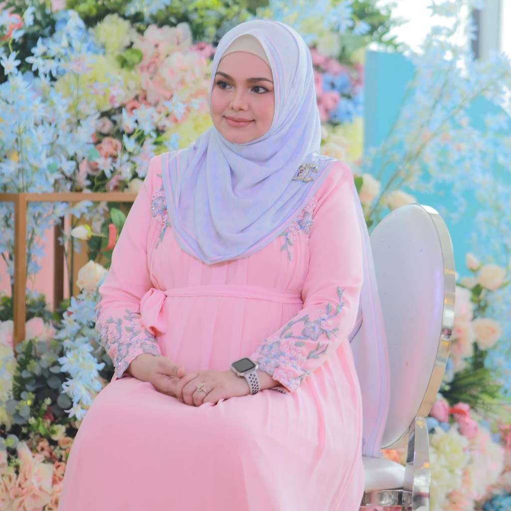 Berumur 41 Tahun, Siti Nurhaliza Menunggu Kelahiran Anak Kedua